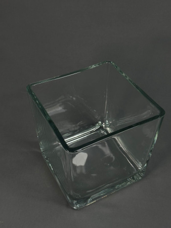 Ваза квадратная 180х180х180 толстостенная